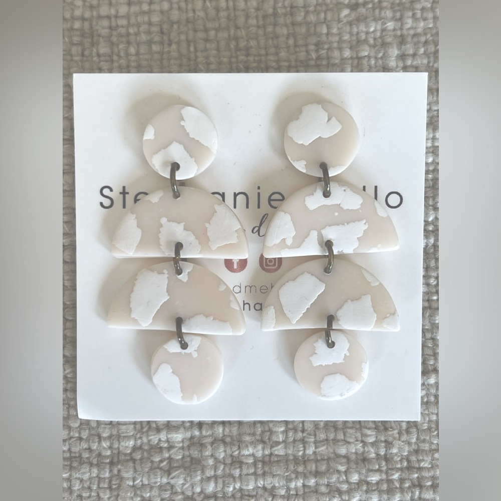 Gracie + Me Handmade PA Artisan Pretty Neutral Cream & White Drop Earrings